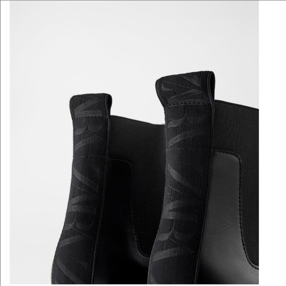 New Zara Low Lug Chelsea Logo Ankle Boots - Picture 3 of 11